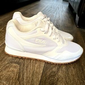 FILA Classic Sneaker